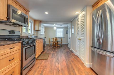 4 Eden Ln, Gloucester, MA 01930 photo 3