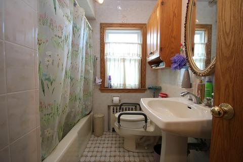 25 Eustis St, Saugus, MA 01906 photo 15