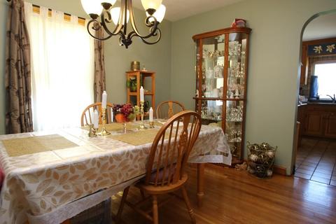 25 Eustis St, Saugus, MA 01906 photo 10