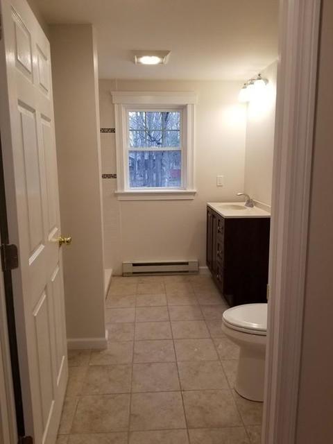 5 Stanley St, Easthampton, MA 01027 photo 8