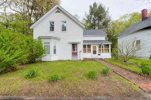 33 Eddy St, Ware, MA 01082 photo 1