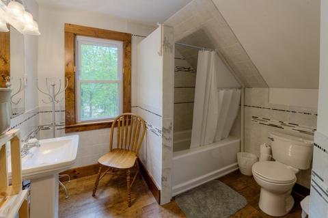 33 Eddy St, Ware, MA 01082 photo 21
