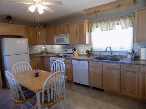38 Mcdonald St, Fall River, MA 02720 photo 9