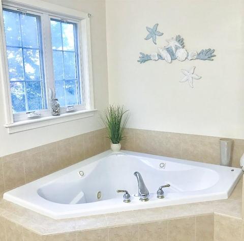 75 Pheasant Ln, Raynham, MA 02767 photo 15