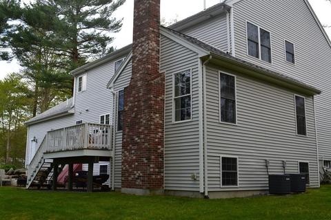 75 Pheasant Ln, Raynham, MA 02767 photo 19