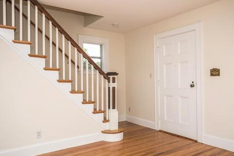 18 Robert Rd, Marblehead, MA 01945 photo 4