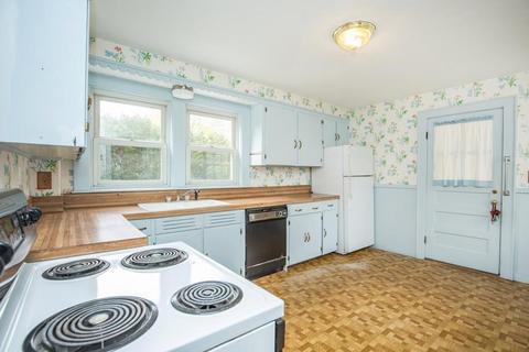 18 Robert Rd, Marblehead, MA 01945 photo 9