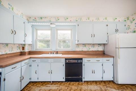 18 Robert Rd, Marblehead, MA 01945 photo 8