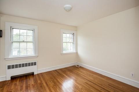 18 Robert Rd, Marblehead, MA 01945 photo 13