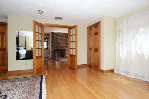 5 Buttonwood Ln, Danvers, MA 01923 photo 5