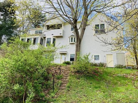 9 Pine Ridge Rd, Bourne, MA 02532 photo 2