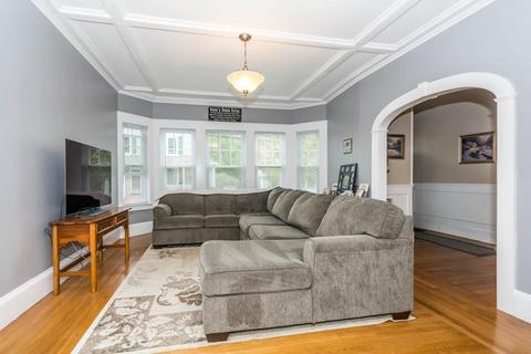 76 School St, Dracut, MA 01826 photo 4