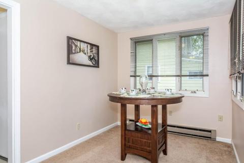 76 School St, Dracut, MA 01826 photo 12