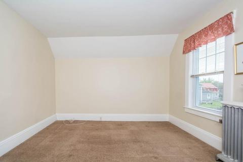 76 School St, Dracut, MA 01826 photo 19