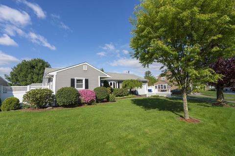 14 Rachael St, Springfield, MA 01129 photo 2