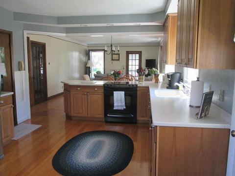 298 Moore St, Chicopee, MA 01013 photo 11