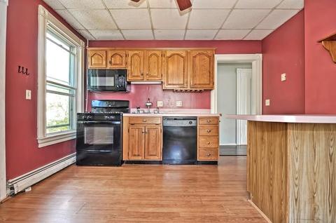 87 School St, Fall River, MA 02720 photo 13