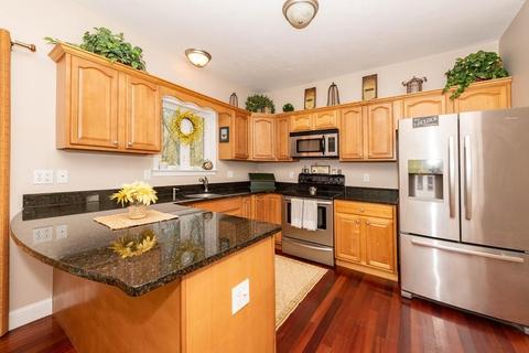 39 Gatsby Dr #E, Raynham, MA 02767 photo 7