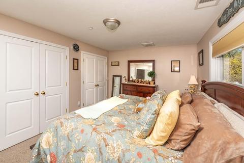 39 Gatsby Dr #E, Raynham, MA 02767 photo 13
