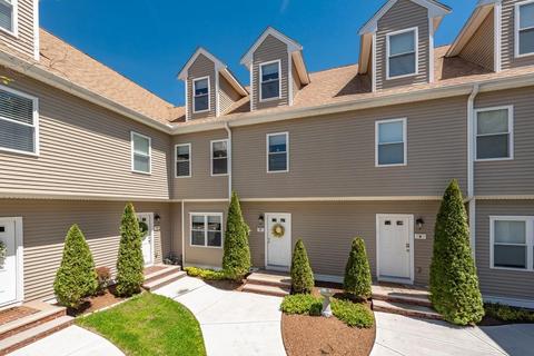 39 Gatsby Dr #E, Raynham, MA 02767 photo 2