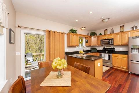 39 Gatsby Dr #E, Raynham, MA 02767 photo 8