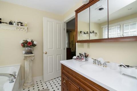 425 Ames Way, Barnstable, MA 02632 photo 11
