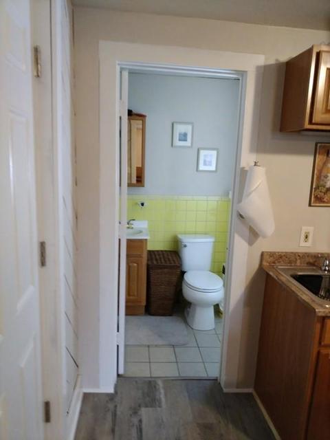 6 Plum St, Worcester, MA 01604 photo 16