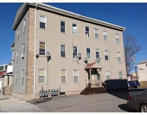 6 Plum St, Worcester, MA 01604 photo 1