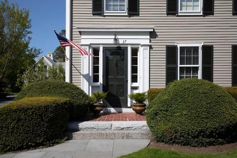 37 Lincoln St, Hingham, MA 02043 photo 3