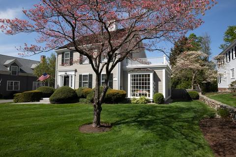 37 Lincoln St, Hingham, MA 02043 photo 1