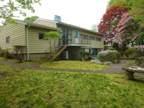 36 Messinger St, Canton, MA 02021 photo 6