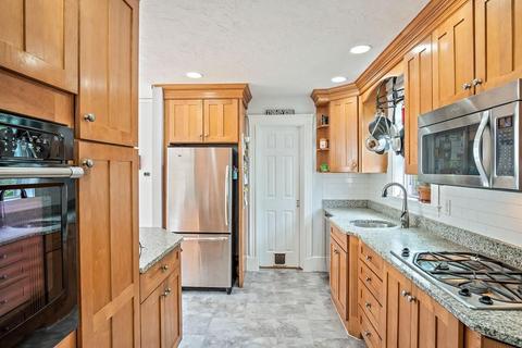 81 Samoset Ave, Hull, MA 02045 photo 3