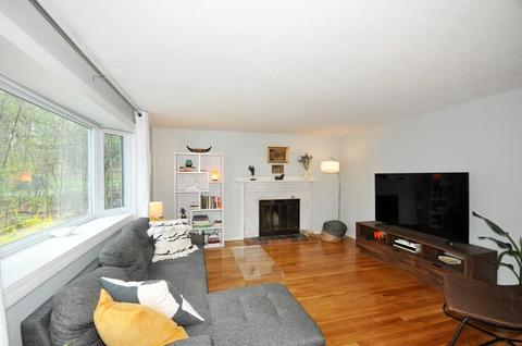135 School St, Acton, MA 01720 photo 4