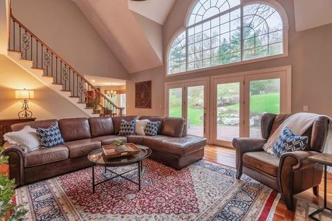 143 Pine St, Dover, MA 02030 photo 3
