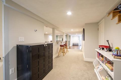 14 B St, Reading, MA 01867 photo 9