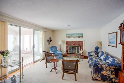 14 Mount Carmel Rd, Danvers, MA 01923 photo 14
