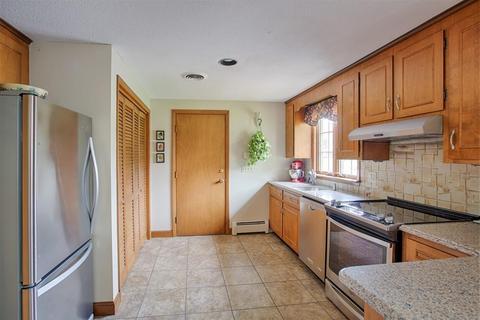 14 Mount Carmel Rd, Danvers, MA 01923 photo 7