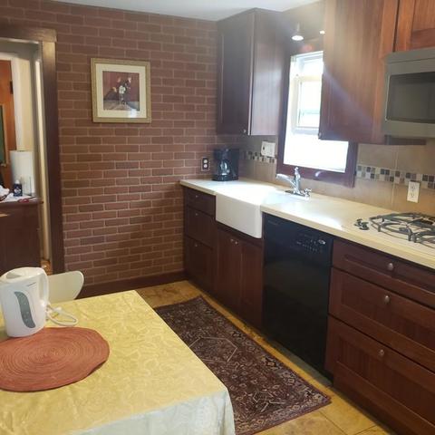 116 Granger St, Springfield, MA 01119 photo 2