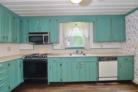 374 Stone St, Walpole, MA 02081 photo 6
