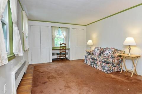 374 Stone St, Walpole, MA 02081 photo 9