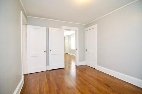 812 Page Blvd, Springfield, MA 01104 photo 22