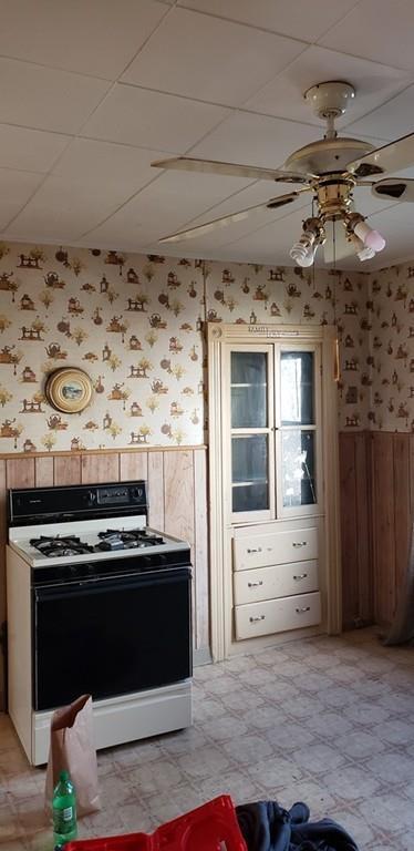 35 Whipple St, Worcester, MA 01607 photo 3