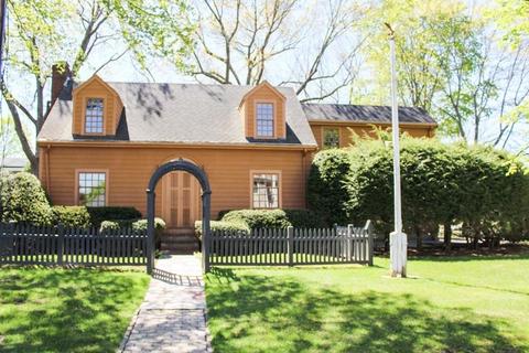 26 Macarthur, Wellesley, MA 02482 photo 2