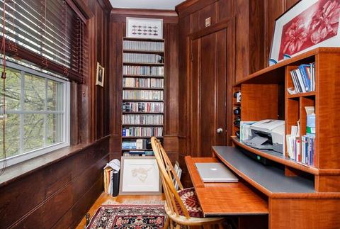 54 Lancaster Ter #2, Brookline, MA 02446 photo 14