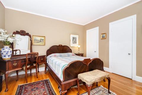 54 Lancaster Ter #2, Brookline, MA 02446 photo 12