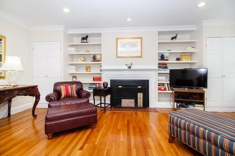 54 Lancaster Ter #2, Brookline, MA 02446 photo 3