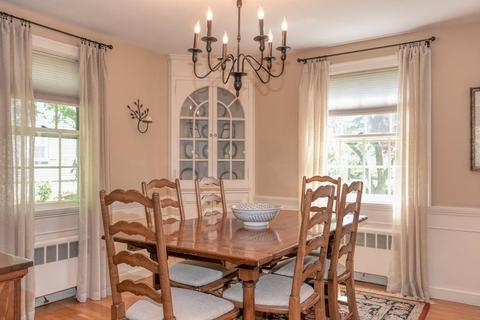 55 Summer St, Danvers, MA 01923 photo 4