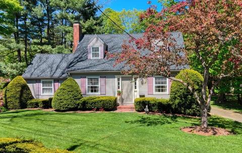 55 Summer St, Danvers, MA 01923 photo 1