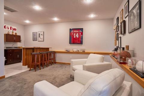 35 Skyline Cir, Canton, MA 02021 photo 25