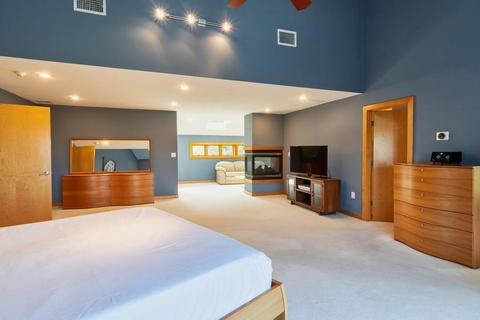 35 Skyline Cir, Canton, MA 02021 photo 15